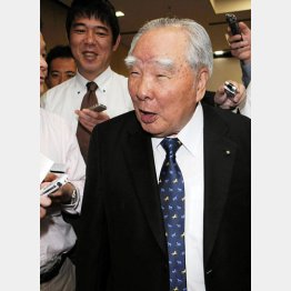 鈴木会長の発言をメディアも注視／（Ｃ）日刊ゲンダイ