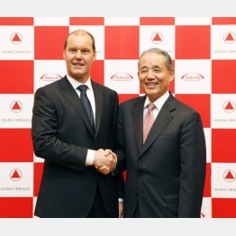 後継人事にも猛反発／（Ｃ）日刊ゲンダイ