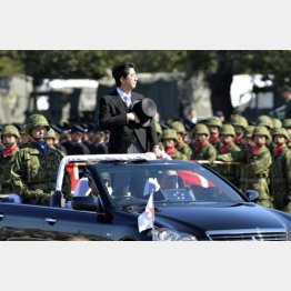 戦争に向けまっしぐら／（Ｃ）日刊ゲンダイ