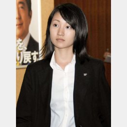 目を引く美貌／（Ｃ）日刊ゲンダイ