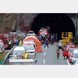 ２０１２年に起きた笹子トンネルの崩落事故／（Ｃ）日刊ゲンダイ
