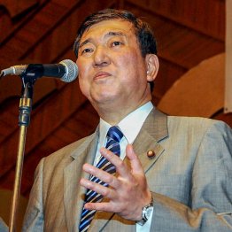 地方創生担当の石破茂／（Ｃ）日刊ゲンダイ