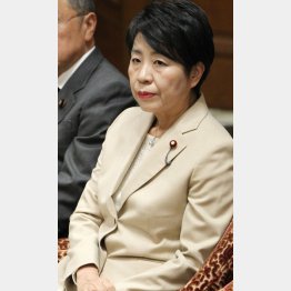 金縛り状態／（Ｃ）日刊ゲンダイ