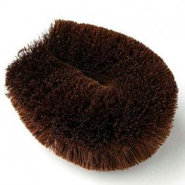 「棕櫚たわし極〆No.2（１号型）」 （亀の子束子西尾商店、５３２円）