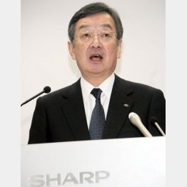 会見したシャープの高橋社長／（Ｃ）日刊ゲンダイ