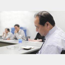 管理職は毎週２日を会議に奪われている（Ｃ）日刊ゲンダイ