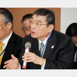 何にも知らん顔（Ｃ）日刊ゲンダイ