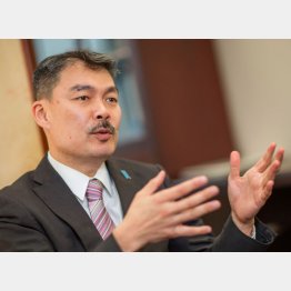 近著に「大阪都構想が日本を破壊する」（文春新書）／（Ｃ）日刊ゲンダイ