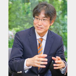 著書「英語化は愚民化」が話題（Ｃ）日刊ゲンダイ