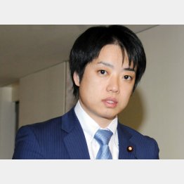 武藤議員は議員活動を続けることを表明（Ｃ）日刊ゲンダイ