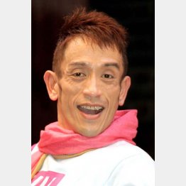 クリス松村（Ｃ）日刊ゲンダイ