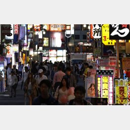 歌舞伎町繁華街（Ｃ）日刊ゲンダイ