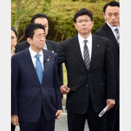 無視したくてもできない…（Ｃ）日刊ゲンダイ