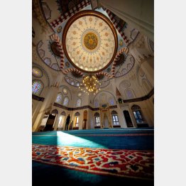 日本最大規模を誇る「東京ジャーミィ」（Ｃ）日刊ゲンダイ