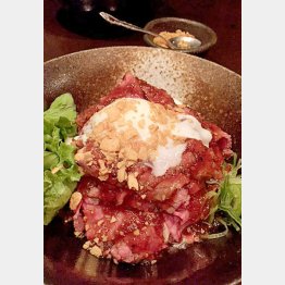 ぜいたく牛肉丼（Ｃ）日刊ゲンダイ