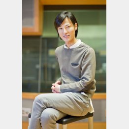 山内惠介さん（Ｃ）日刊ゲンダイ