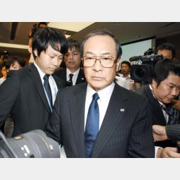 この先は…（東芝の室町社長）（Ｃ）日刊ゲンダイ
