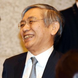 マイナス金利導入に踏み切った黒田日銀総裁（Ｃ）日刊ゲンダイ