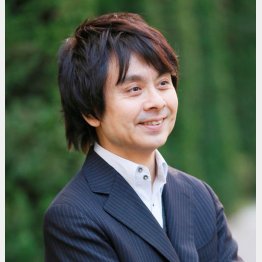 女性誌でもおなじみの鏡リュウジ氏（Ｃ）日刊ゲンダイ