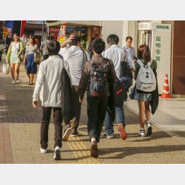 子どもたちのストレスも少なく学習に集中できる（Ｃ）日刊ゲンダイ