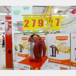 上海の家電売り場（Ｃ）日刊ゲンダイ