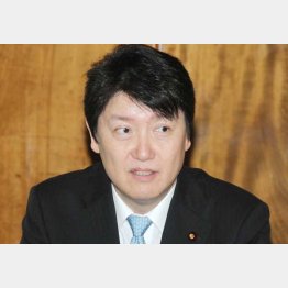 暴言癖が止まらない足立議員（Ｃ）日刊ゲンダイ