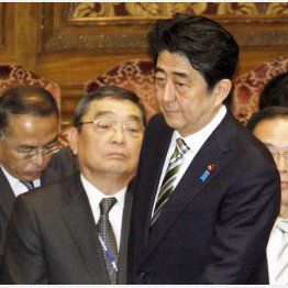 蜜月は続く（Ｃ）日刊ゲンダイ