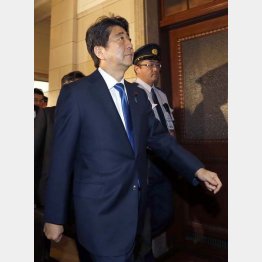 それでも消費税増税にこだわる（Ｃ）日刊ゲンダイ