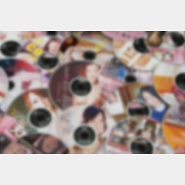 日本のエロＤＶＤが大量に出回っている（Ｃ）日刊ゲンダイ