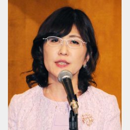 「まず１％引き上げも選択肢」と発言した稲田朋美政調会長（Ｃ）日刊ゲンダイ