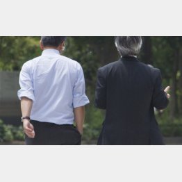 サラリーマンは大変だ（Ｃ）日刊ゲンダイ