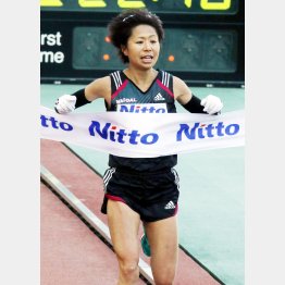 ２時間２２分３０秒を切ったのは福士だけ（Ｃ）日刊ゲンダイ