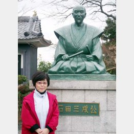 「三成伝説」の著者・田附清子さん（石田会館にて）／（Ｃ）日刊ゲンダイ