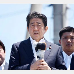 「エンジンをフル回転」と山梨で演説／（Ｃ）日刊ゲンダイ