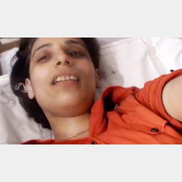 「シリア・モナムール」／（C）２０１４ーＬＥＳＦＩＬＭＳＤ’ＩＣＩーＰＲＯＡＣＴＩＯＮＦＩＬＭ