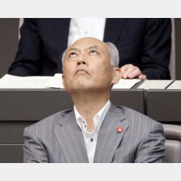 ついに観念（Ｃ）日刊ゲンダイ