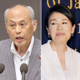 舛添都知事（左）と安藤優子／（Ｃ）日刊ゲンダイ