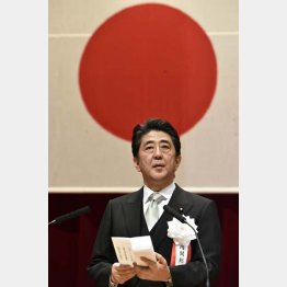 事実上の独裁を手に入れた（Ｃ）日刊ゲンダイ