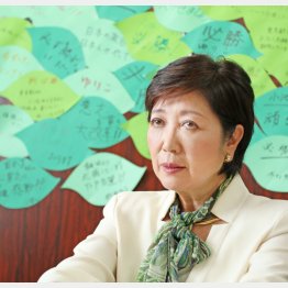 選対事務所の壁にはメッセージがギッシリ（Ｃ）日刊ゲンダイ