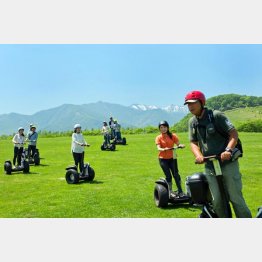 「十勝千年の森」ではセグウェイツアーを実施／（提供写真）