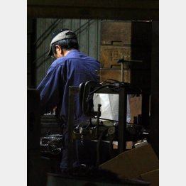 日本経済の強みは優れた技術を持つ中小企業なのに（Ｃ）日刊ゲンダイ