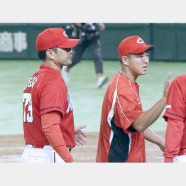 指揮官（左）の出番だ（Ｃ）日刊ゲンダイ