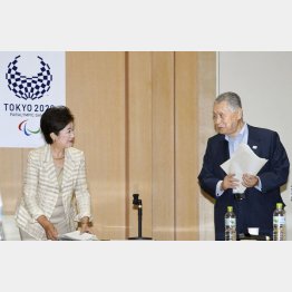 ジャブの応酬が始まった（Ｃ）共同通信社