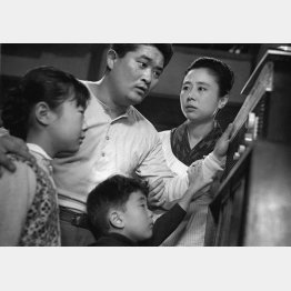 「世界大戦争」／（Ｃ）ＴＯＨＯ　ＣＯ・ＬＴＤ