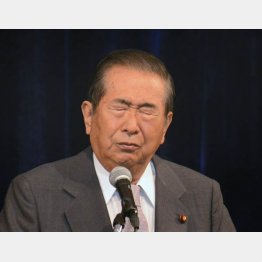 巨額の血税をドブに捨て非難されていた（Ｃ）日刊ゲンダイ