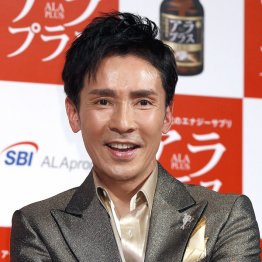 郷ひろみはジャニー氏の「理想のアイドル像」だった（Ｃ）日刊ゲンダイ