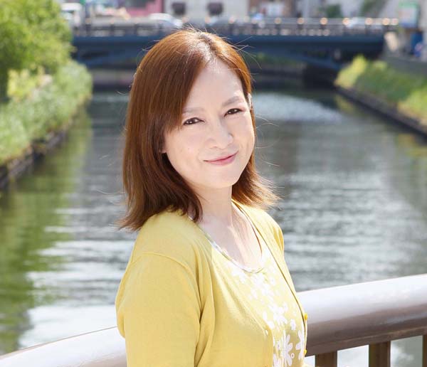 高樹澪さんは浮気する夫に渡した3000円を投げ返され…|日刊ゲンダイDIGITAL