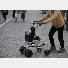 政府の冷たい仕打ちで高齢者は行き場を失う（Ｃ）日刊ゲンダイ