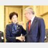 バッハ会長にすり寄り…（Ｃ）日刊ゲンダイ