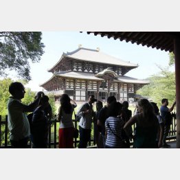 訪日客は２０００万人突破（Ｃ）日刊ゲンダイ